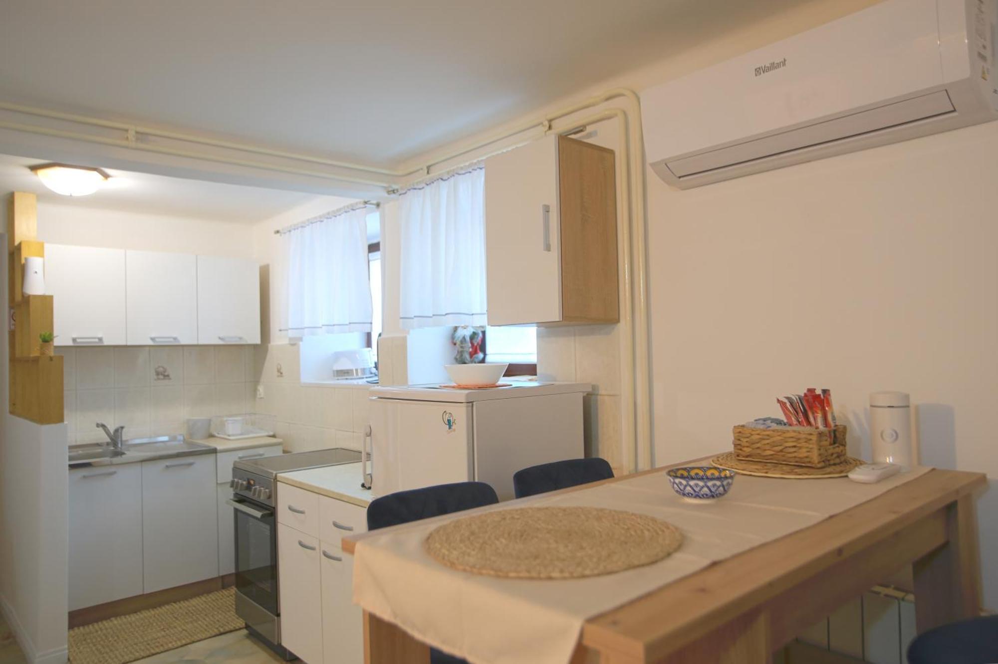Bamboo Oasis Apartment With Terrace In The Garden And Free Parking, Rijeka Luaran gambar